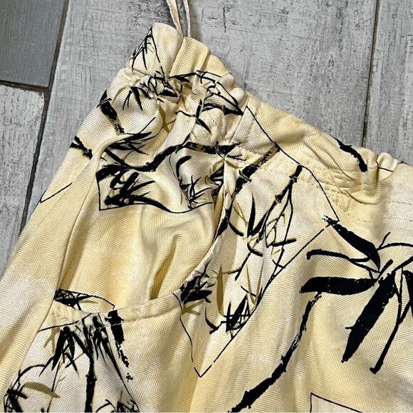 Vtg 90s Kriss Kross 100% Silk Textured Tropical Pale Yellow Palm Slip Skirt 10 L - Picture 5 of 8